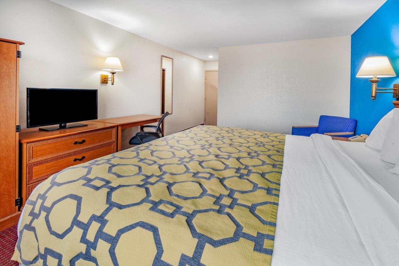 King Room - Non-Smoking