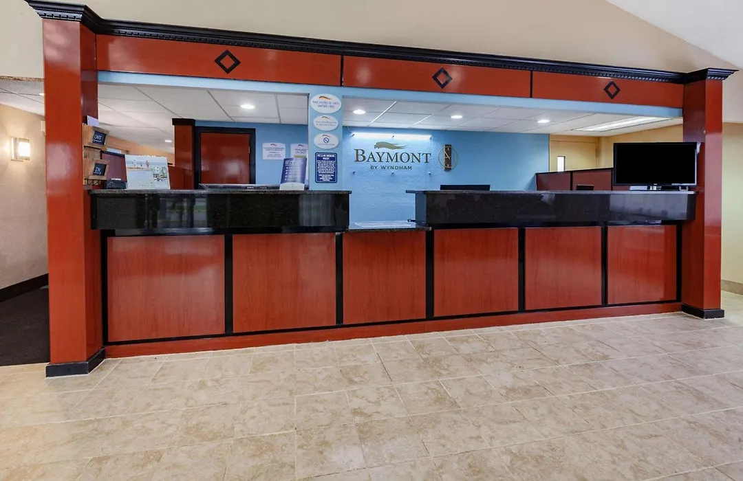 Baymont By Wyndham Perrysburg-Toledo-1